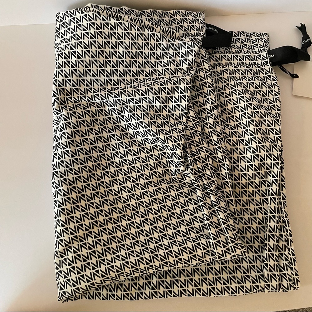 Nordstrom Black And White Geometric Print Cloth Bag